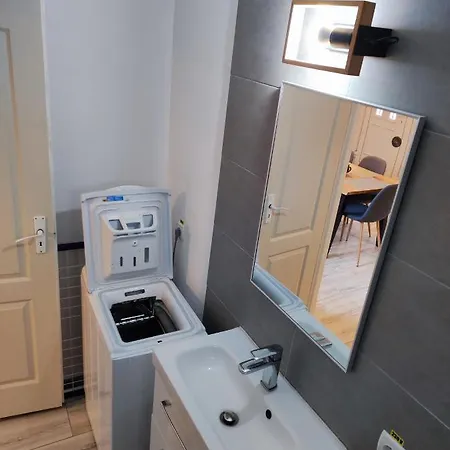 Casa Piatra Craivii, Aproape De Holiday home *